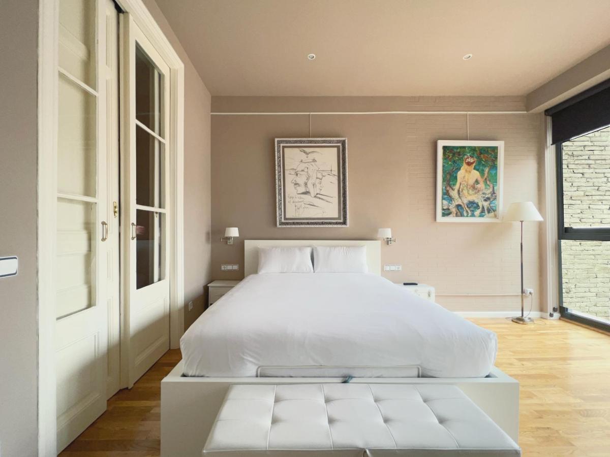 Stay U-Nique Apartments Urquinaona Barcelona Eksteriør bilde